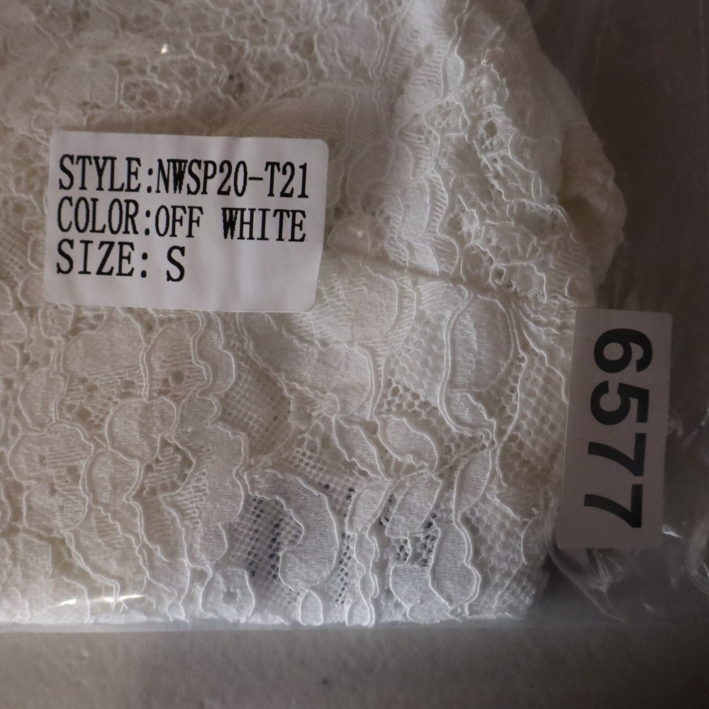 Naked Wardrobe Off White Lace Ruffle Crop Top NWSP20-T21 Small Statement Sleeves - Picture 6 of 6